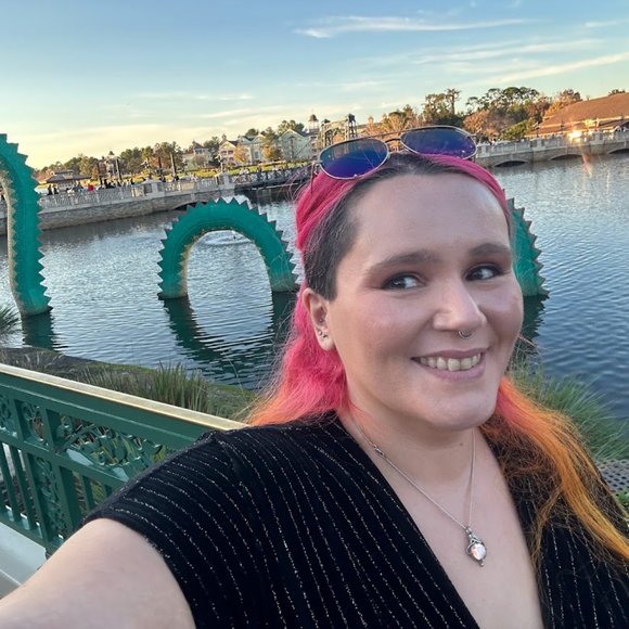 Meet your Posher, Shannon - Picture 5 of 9